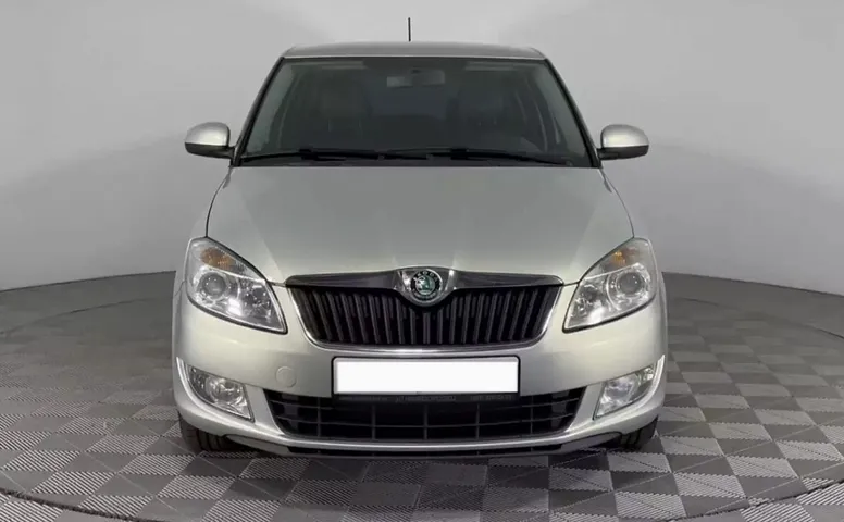 Skoda Fabia II Рестайлинг