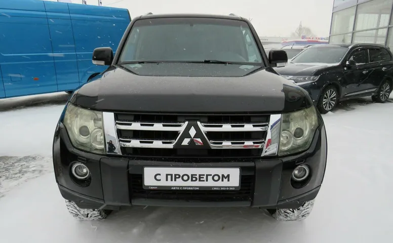 Mitsubishi Pajero IV
