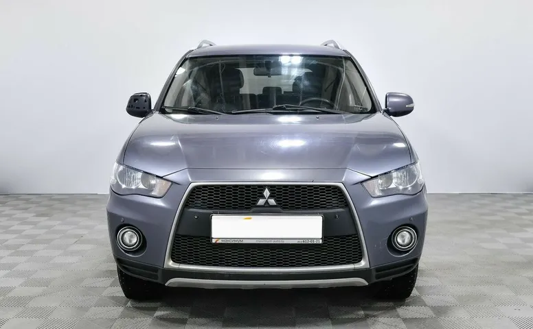 Mitsubishi Outlander II Рестайлинг