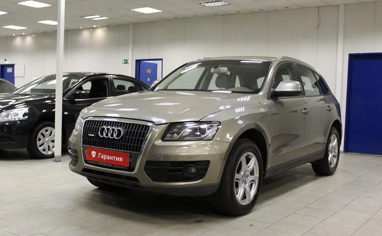 Audi Q5 I(8R)