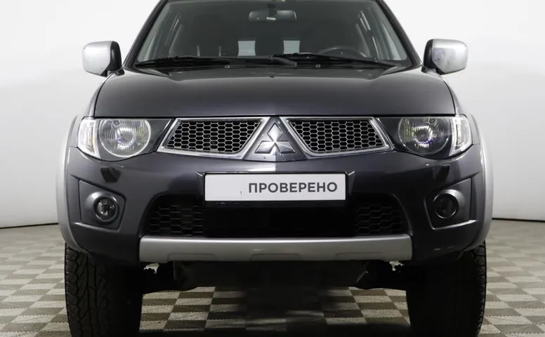 Mitsubishi L200