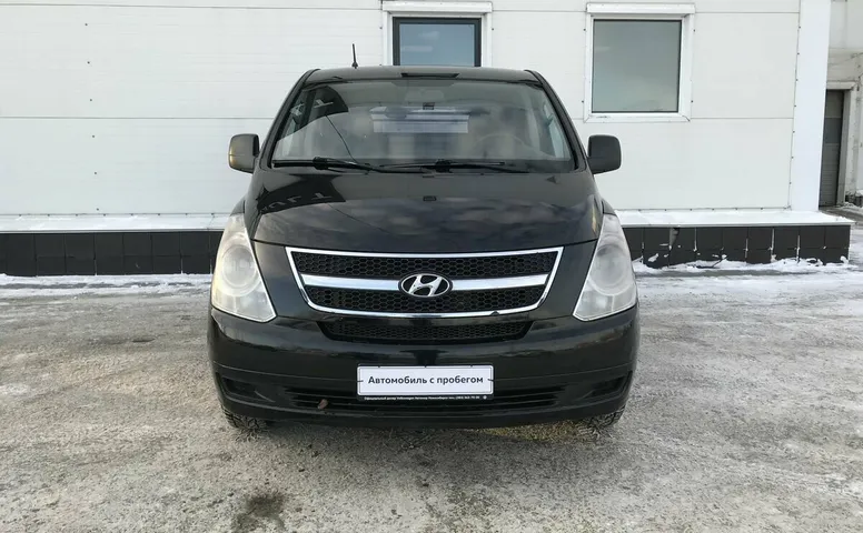 Hyundai Grand Starex I