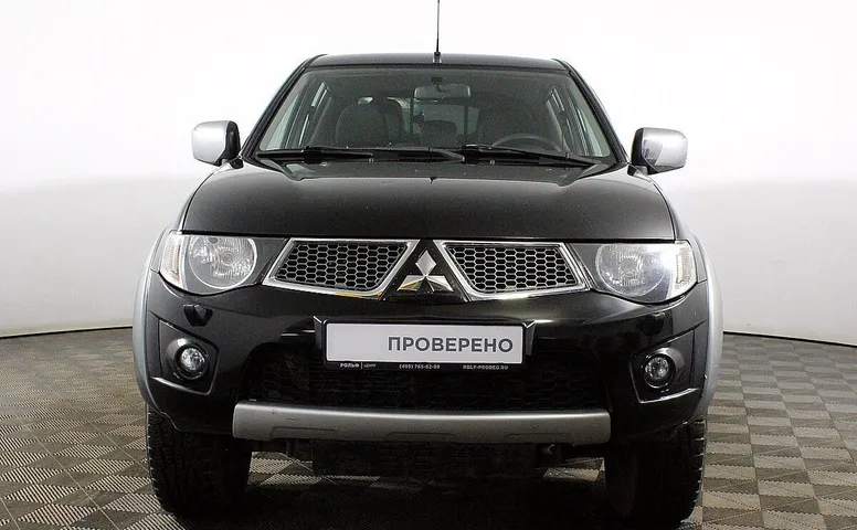 Mitsubishi L200