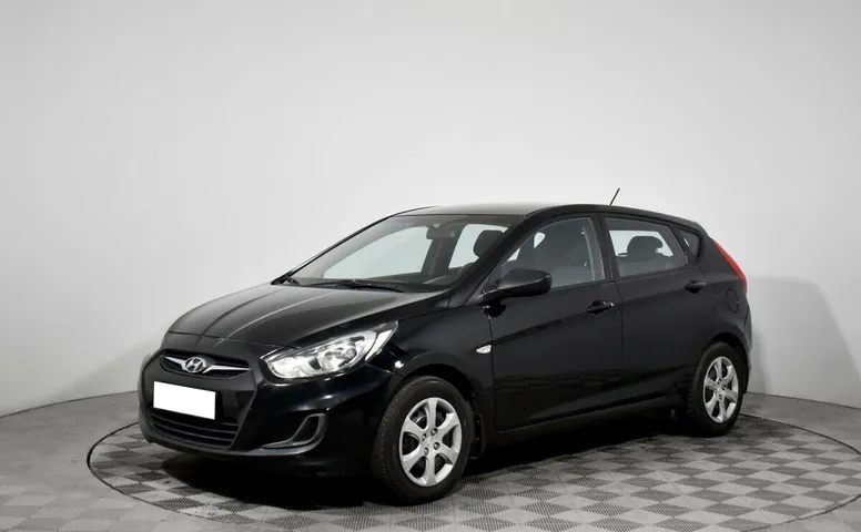  Hyundai Solaris