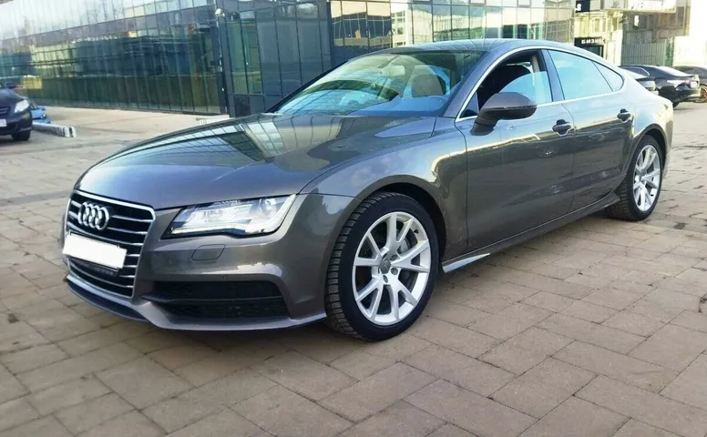 Audi A7 I (4G)