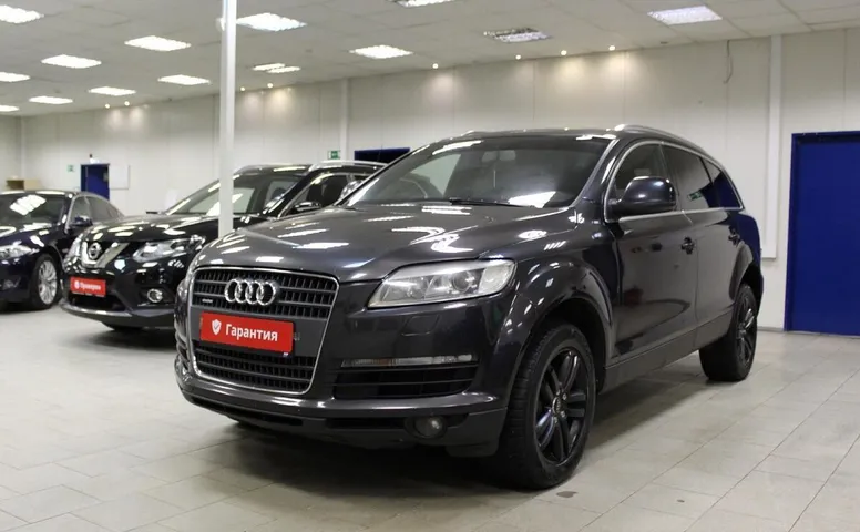 Audi Q7, I