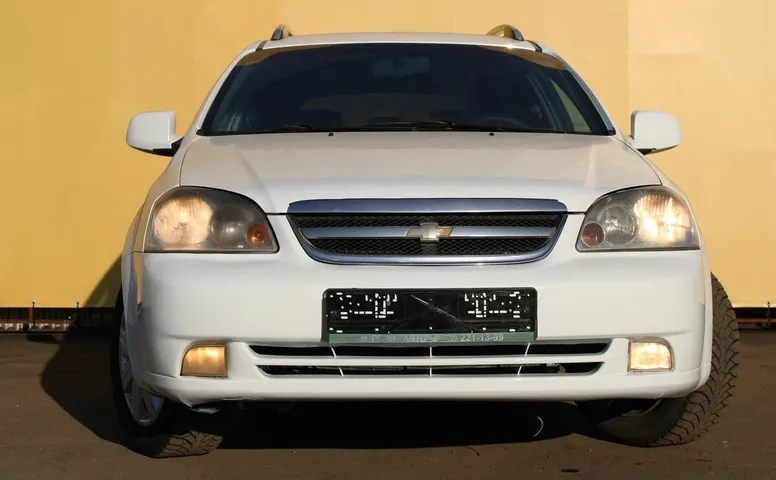 Chevrolet LACETTI 1.6 MT (109 л.с.)