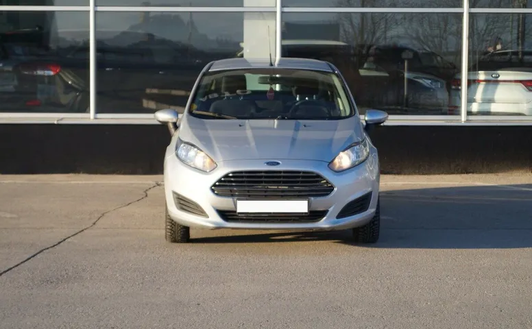 Ford Fiesta Mk6 Рестайлинг