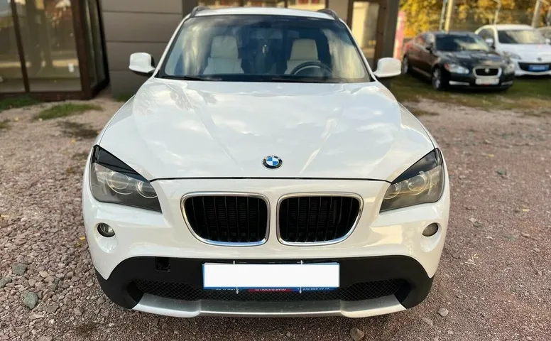 BMW X1 18i I (E84)