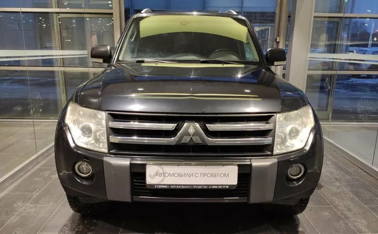 Mitsubishi Pajero IV