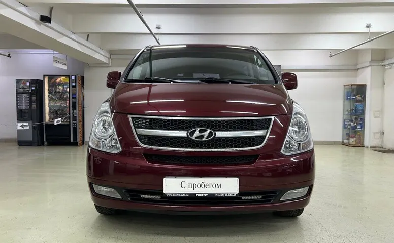 Hyundai Grand Starex I