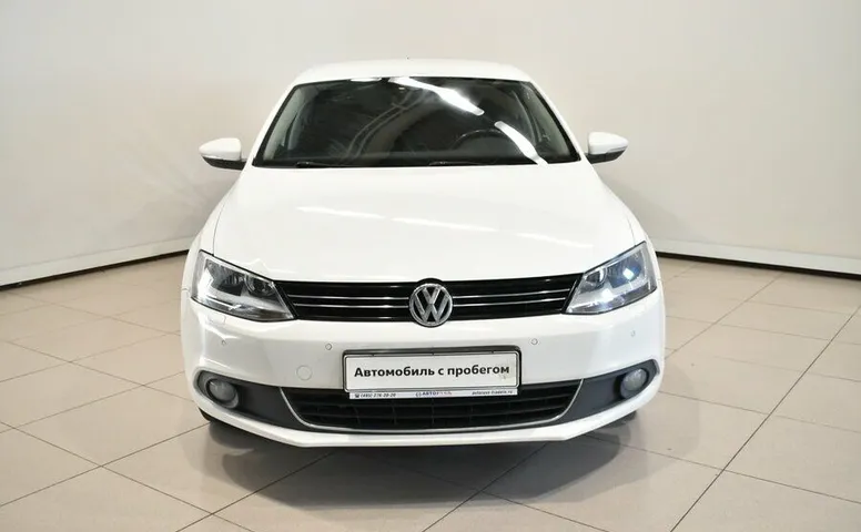 Volkswagen Jetta VI